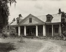 Windy Hill Manor, Natchez vic., Adams County, Mississippi, 1938. Creator: Frances Benjamin Johnston
