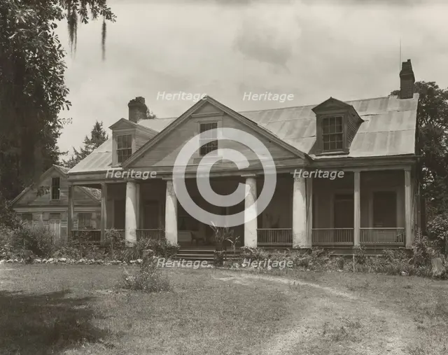 Windy Hill Manor, Natchez vic., Adams County, Mississippi, 1938. Creator: Frances Benjamin Johnston.