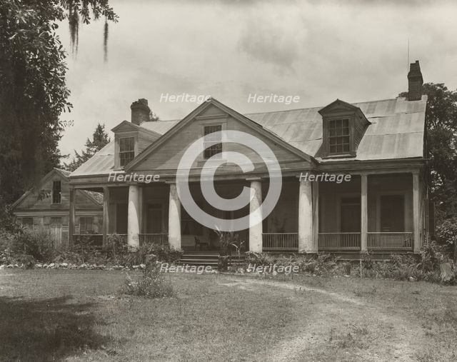 Windy Hill Manor, Natchez vic., Adams County, Mississippi, 1938. Creator: Frances Benjamin Johnston.