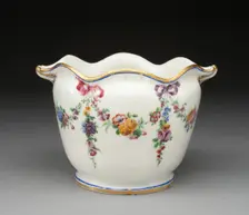 Wineglass Cooler, Sèvres, 1758. Creators: Sèvres Porcelain Manufactory, Antoine-Toussaint Cornailles