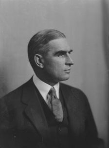 Winter, Mr., the elder, portrait photograph, 1917 May 3. Creator: Arnold Genthe