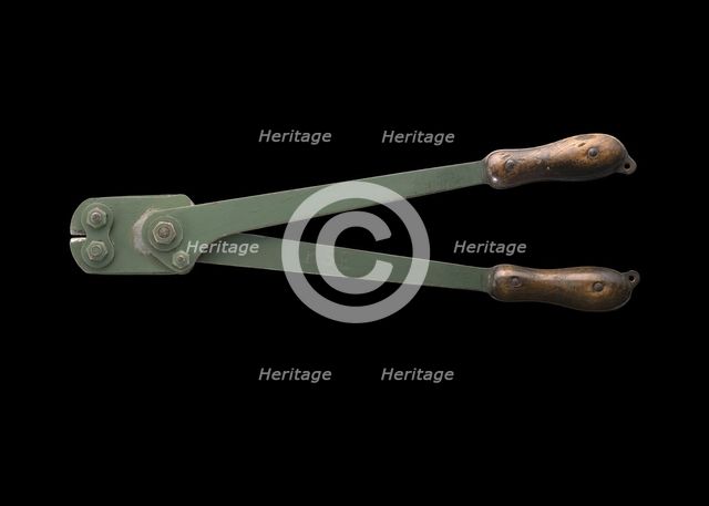 Wire cutters, early 20th century. Creator: Unknown.