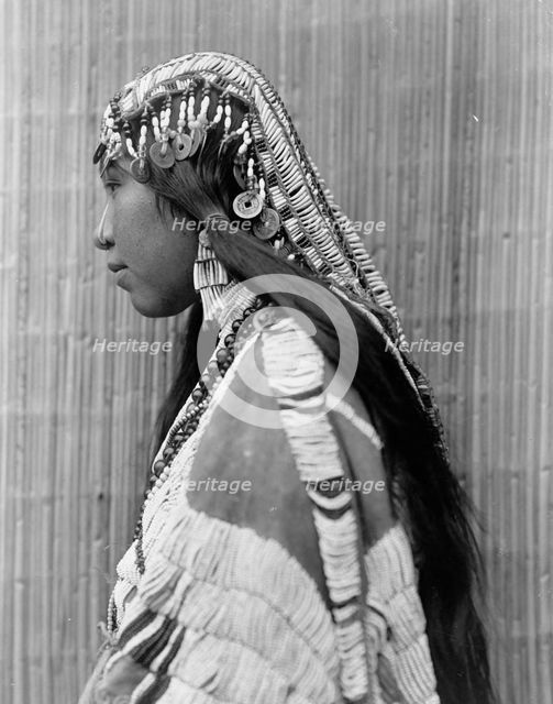 Wisham (i.e. Wishran) girl, profile, c1910. Creator: Edward Sheriff Curtis.