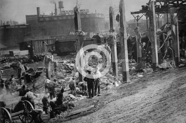 Wrecking Palace of the Fans ballpark, Cincinnati (baseball), 1911. Creator: Bain News Service.