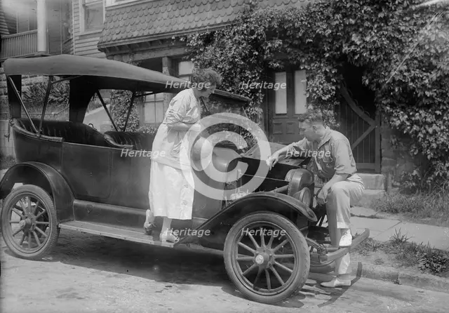 Wright & Dietrich, between c1915 and c1920. Creator: Bain News Service.