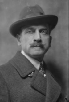 Wright, J. Dunbar, Mr., portrait photograph, 1915 Feb. 17. Creator: Arnold Genthe