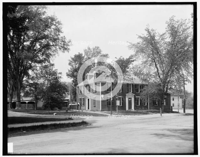 Wright Tavern, Concord, Massachusetts, between 1890 and 1901. Creator: Unknown.