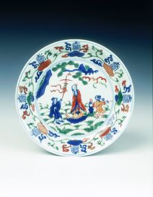 Wucai saucer with immortal and attendants, Wanli period, Ming dynasty, China, 1572-1620. Creator: Unknown