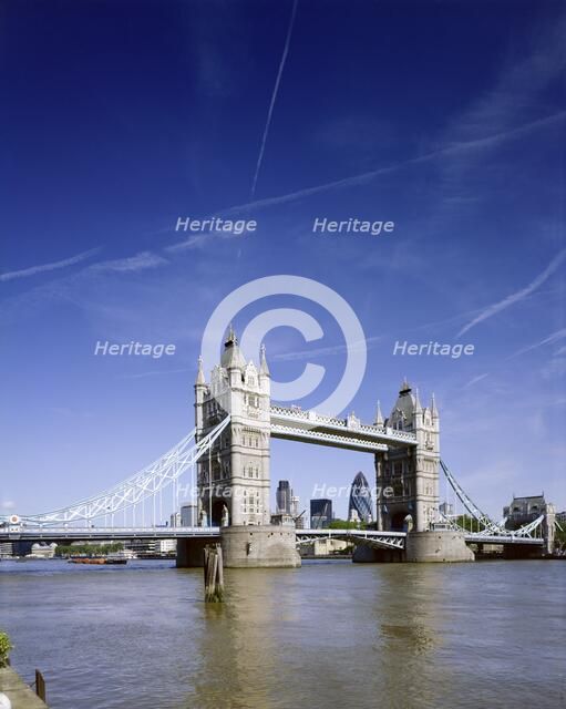 Tower Bridge, c1990-2010. Artist: Unknown.