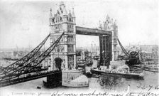 Tower Bridge, London, 1903.Artist: Valentine
