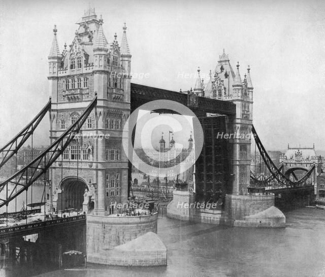 Tower Bridge, London, 1911-1912.Artist: Reinhold Thiele