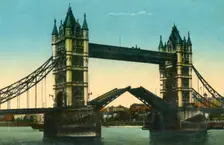 Tower Bridge, London, c1910. Creator: Unknown