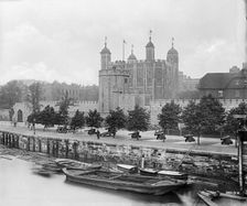 Tower of London, 1890. Artist: Henry Bedford Lemere