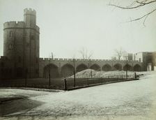 Tower of London, 1890. Artist: Henry Bedford Lemere