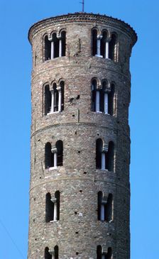 Tower of Sant'Apollinare Nuovo, 6th century