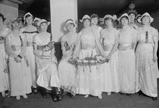 Toy sellers at Biltmore, between c1910 and c1915. Creator: Bain News Service