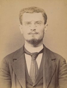 Toesca. Calixte. 28 ans, Tour de Breuil (Alpes-Mar.). étudiant en médecine. Association de..., 1894. Creator: Alphonse Bertillon