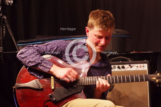 Tom Ollendorf, Ari Hoenig Trio, Verdict Jazz Club, Brghton, East Sussex, 6th Oct. 2021. Creator: Brian O'Connor.