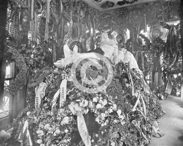 Tomb of Juarez, San Fernando Cemetery, Mexico City, Mexico, c1900.  Creator: Unknown.