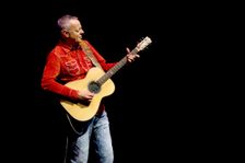 Tommy Emmanuel, Hawth, Crawley, West Sussex, January 12, 2017. Artist: Brian O'Connor