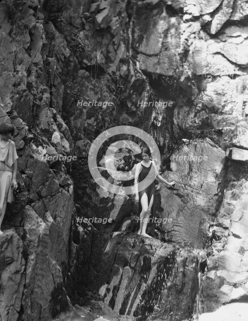 Tonetti, Miss, at Sneding's Landing, 1921 June 7. Creator: Arnold Genthe.