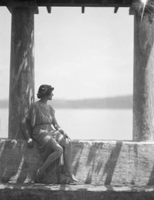 Tonetti, Miss, at Sneding's Landing, 1921 June 7. Creator: Arnold Genthe