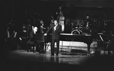 Tony Bennett and Ralph Sharon, Fairfield Halls, Croydon, 1988. Artist: Brian O'Connor