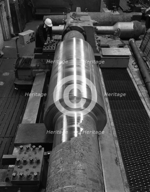 Toolholder turning a giant roller, Edgar Allens, Sheffield, 1964.  Creator: Michael Walters.