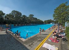Tooting Bec Lido, Tooting Bec Road, Streatham, Wandsworth, London, 2013. Creator: Simon Inglis