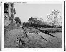 Top of plane, Morris and Essex canal, Boonton, N.J., between 1890 and 1901. Creator: Unknown