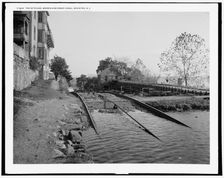 Top of plane, Morris and Essex canal, Boonton, N.J., between 1890 and 1901. Creator: Unknown