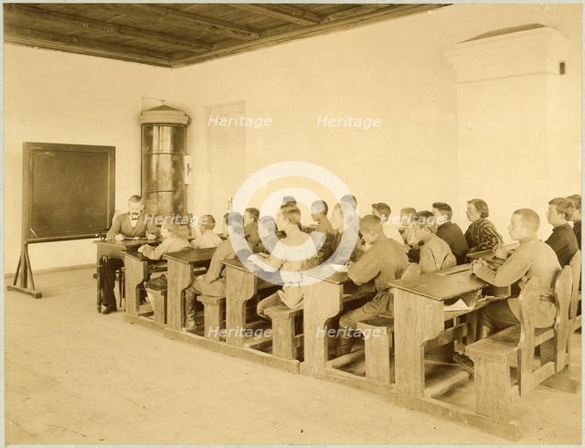 Top floor. I class, 1898. Creator: Unknown.