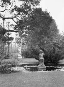 Taylor, Myron C., Mr., residence and grounds, Locust Valley, Long Island, New York, 1928 Nov. Creator: Arnold Genthe