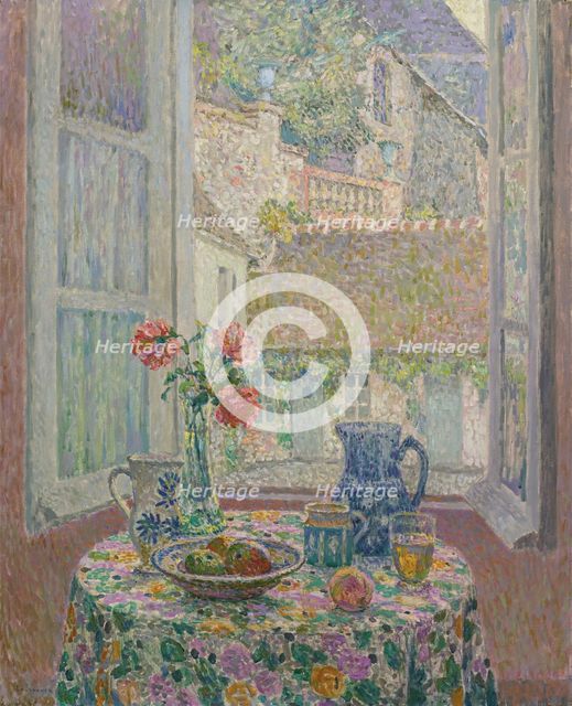 Table overlooking the courtyard, 1926. Artist: Le Sidaner, Henri (1862-1939)