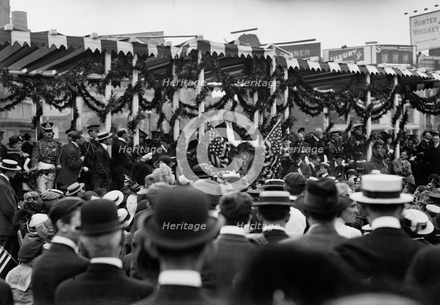 Taft at Maine Monument dedication, 1913. Creator: Bain News Service.
