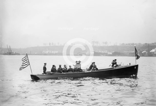 Taft at Naval Review 10/14/12, 1912. Creator: Bain News Service.