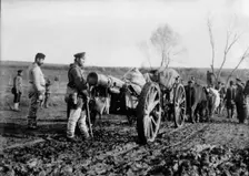 Taking Big Bulgar Guns to Tchataldja #12, between c1910 and c1915. Creator: Bain News Service