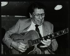 Tal Farlow playing the guitar at The Bell, Codicote, Hertfordshire, 18 May 1986. Artist: Denis Williams
