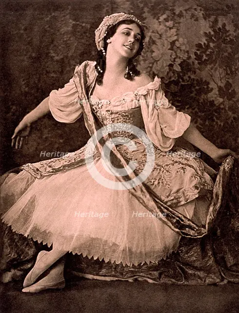 Tamara Karsavina, Russian ballerina, in Nikolai Tcherepnin's ballet 'Le Pavillon d'Armide', 1913. Artist: Unknown