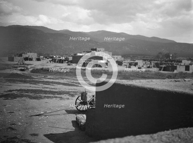 [Taos, New Mexico area views], between 1899 and 1928. Creator: Arnold Genthe.