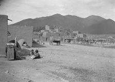 [Taos Pueblo, New Mexico], between 1899 and 1928. Creator: Arnold Genthe