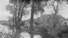 [Taos Pueblo, New Mexico], between 1899 and 1928. Creator: Arnold Genthe