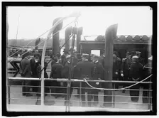 Target Practice, between 1913 and 1917. Creator: Harris & Ewing