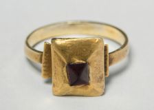 Tart Mold Ring, France, 13th century. Creator: Unknown