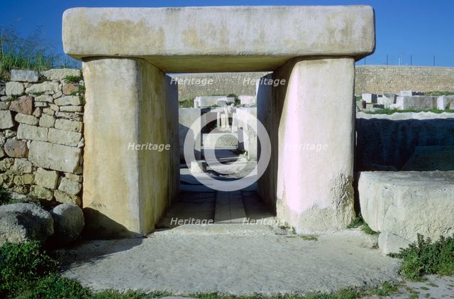 Tarxien temple on Malta, 3150 BC. Artist: Unknown