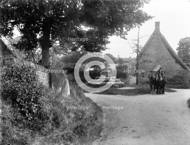Taston Cross, Spelsbury, Oxfordshire, c1860-c1922. Artist: Henry Taunt