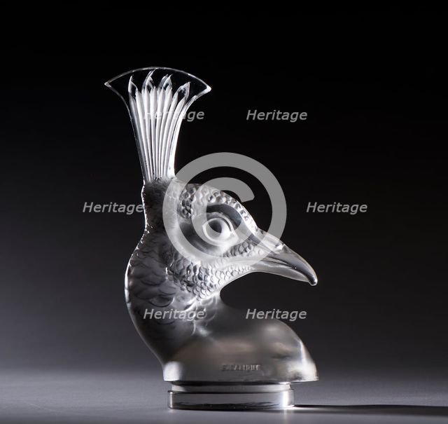Tete de Paon Lalique mascot. Creator: Unknown.