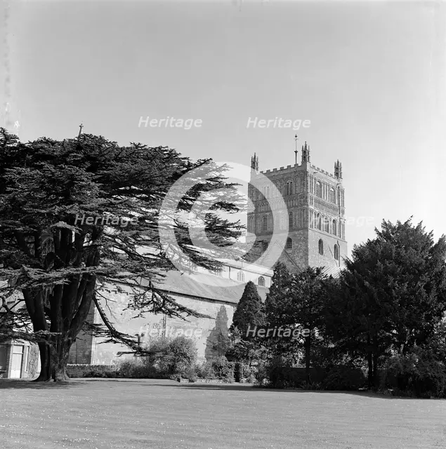 Tewkesbury Abbey, Gloucestershire, 1965. Artist: Laurence Goldman