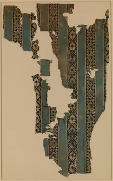 Textile Fragment, Egypt, 14th century. Creator: Unknown