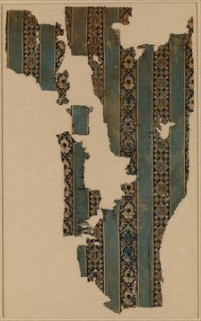 Textile Fragment, Egypt, 14th century. Creator: Unknown